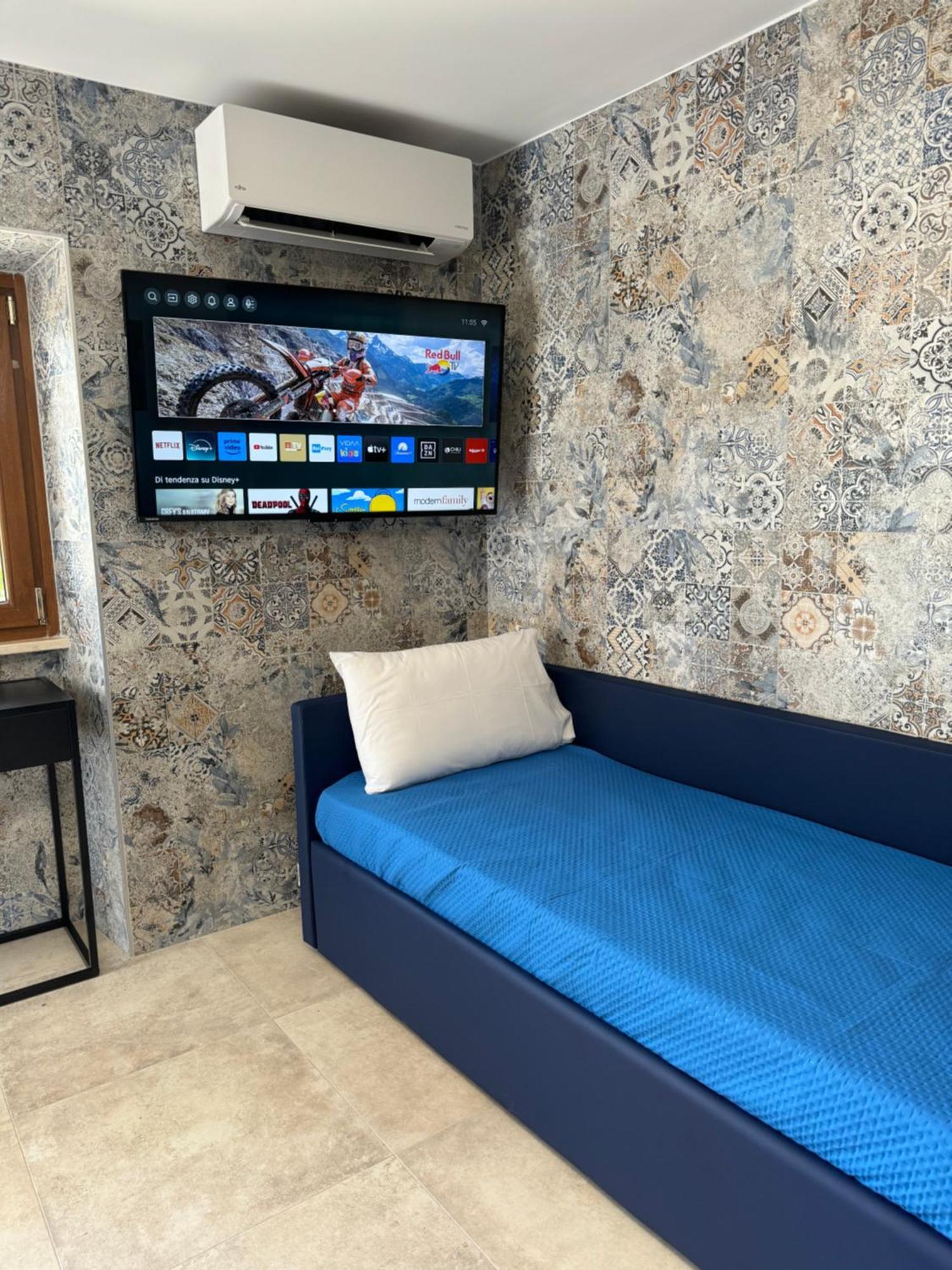 Edo House Anzio - Beachfront - Fronte Mare - Affittacamere Exterior photo